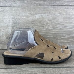 Arche Beige Tan Nubuck Circles Women’s Sz 9.5/EU 41 Open Toe Wedge Sandals